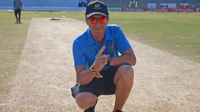 PCB’s chief pitch curator, Tony Hemming, resigns from his position.