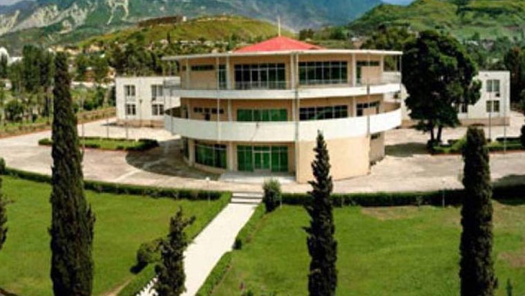 Asif Zardari Consults PM Shehbaz Sharif on Azad Kashmir Government Formation