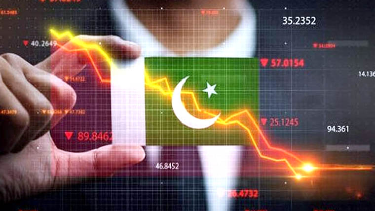 Navigating the Crossroads: A Critical Analysis of Pakistan’s Economic Landscape